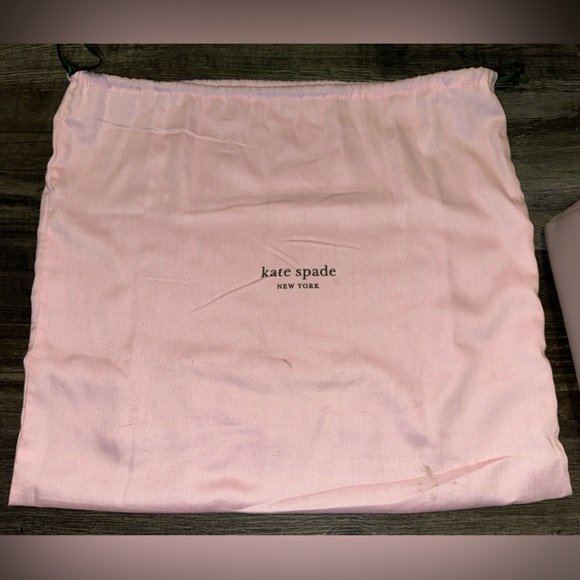 Large Kate Spade Beige Tote - Picture 15 of 15